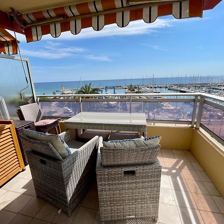 Superbe Appartement En Bord De Mer, Pres Du Centre Et Des Plages ม็องตง ภายนอก รูปภาพ