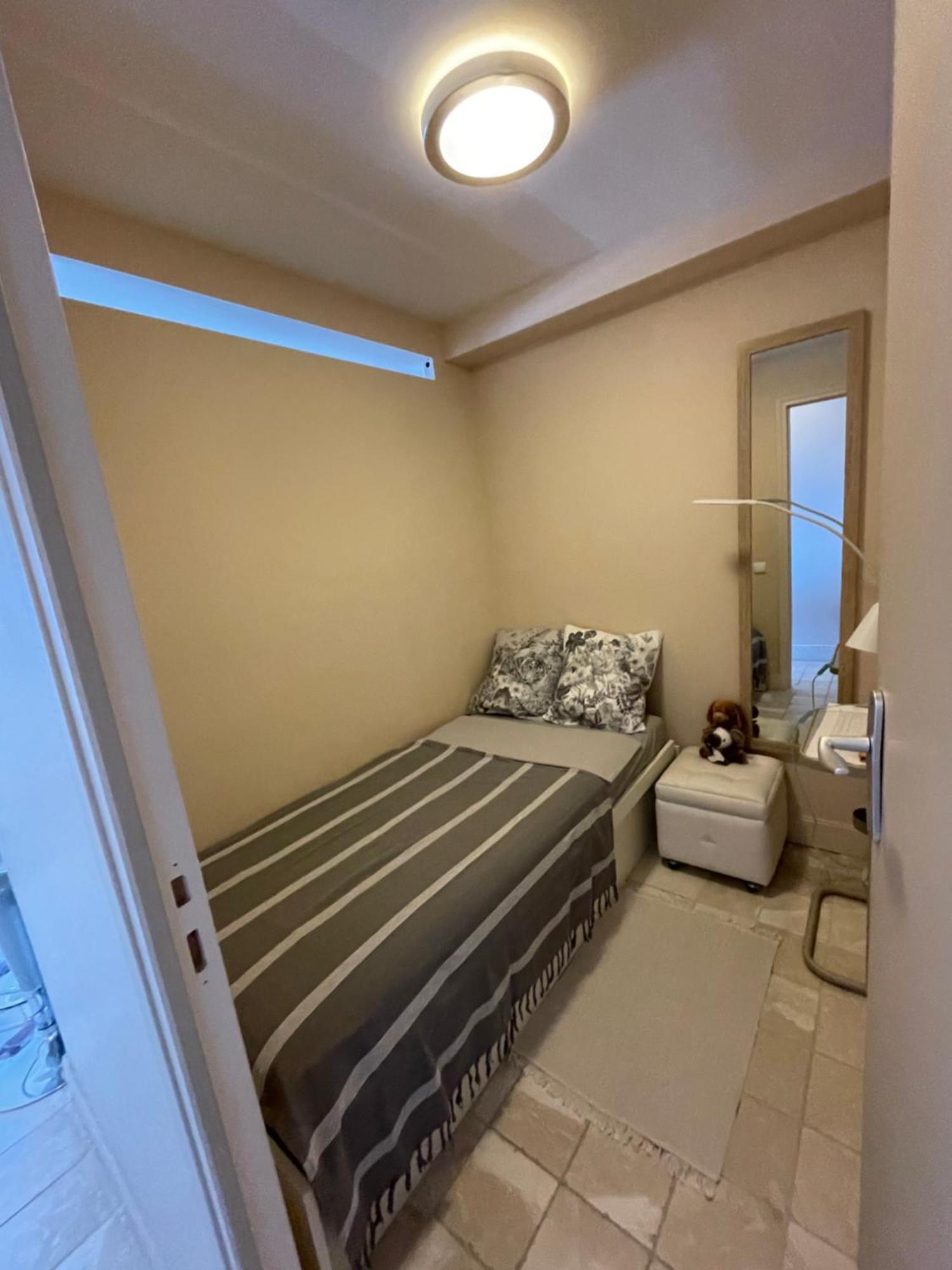 Superbe Appartement En Bord De Mer, Pres Du Centre Et Des Plages ม็องตง ภายนอก รูปภาพ
